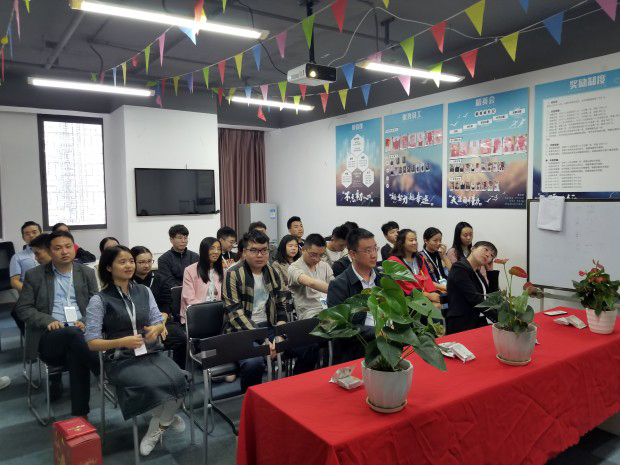 lADPDgQ9rGk-c8jNC9DND8A_4032_3024.jpg_620x10000q90g 拷貝.jpg